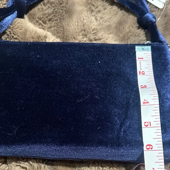 Sasha Navy Velvet Clutch - Picture 8 of 8